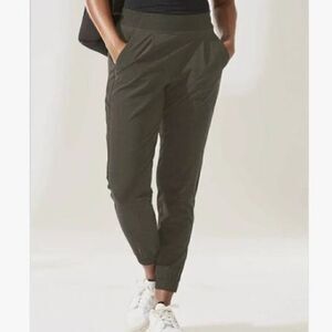 ATHLETA Textured Brooklyn Joggers Green Size 4